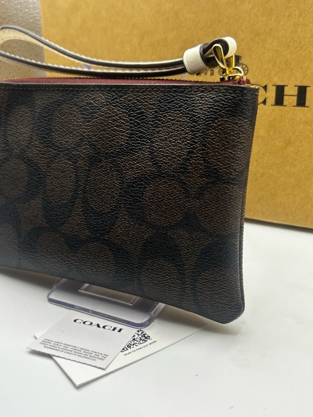 Coach Corner Zip Wristlet in Signature Canvas with Varsity Motif, NWT/Box - Picture 6 of 15